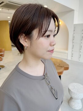 エマン(AIMANT) 耳掛けショート/20代30代