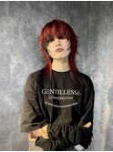 レッドカラー　20代30代　ウルフカット　レイヤー　ブリーチ