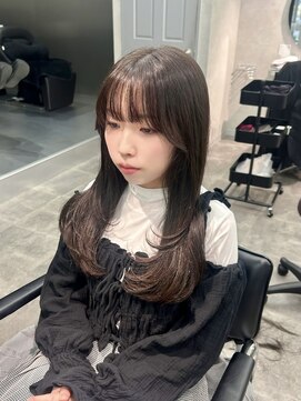 ジーニー 千葉(GENiE) ワンカール/韓国レイヤー/顔周り【白井愛海】