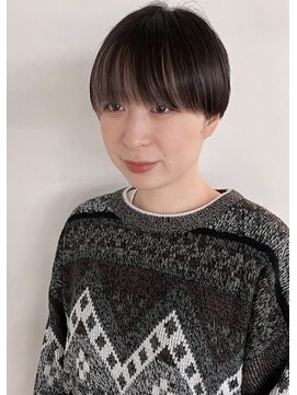 シカ(sica) 冬のマッシュショートボブスタイル