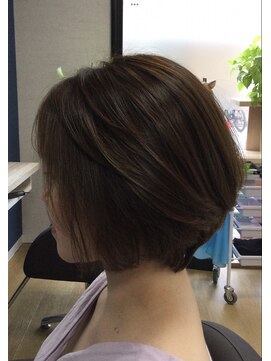 サロンドみなみ ふんわりカット