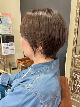 ハピネス クローバー 学園前店(Happiness CLOVER) ☆イメチェン大人かわいい★ショートボブ/白髪ぼかし/ハイライト