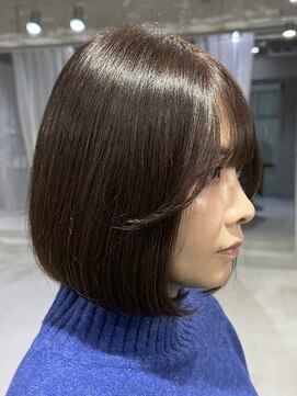 ルイ(ROUIS produced by LUCK 津田沼) ROUIS 津田沼 ナチュラルブラウン前下がりボブ/ボブ/津田沼