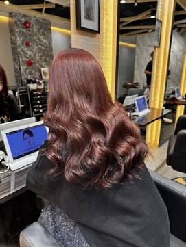 カラーのみでできる赤髪ヘアー！！！