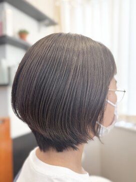 シュヴー 築地(CHEVEUX) ショートボブ/丸みショート/10代/20代/30代/40代