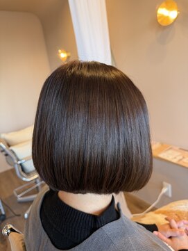 ティガ ヘア(Tiga hair) ニュアンスミニボブ