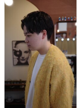 エディ(Edy) メンズセンターパートニュアンスパーマ韓国ヘアカルマヘア岡山