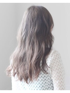 リリー ヘアー デザイン(LILY HAIR DESIGN) ベージュグレージュ　Wカラー