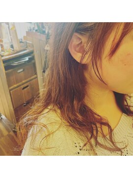 チェルシー(CHELSEA) ロングの顔周りカット