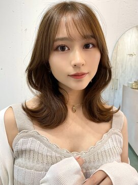 ルームバイシー 新宿(Loom. by Sea) 韓国風前髪/シルキーベージュ/グレージュカラー/斜めバング