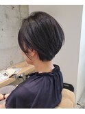 小顔に見える前髪なし地毛黒髪耳かけコンパクトショートヘア