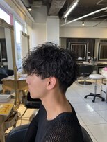 アイズ 海老名(AIZU) ツイストスパイラルパーマ 波巻きパーマ メンズパーマ