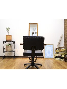 1席のみ、マンツーマンのプライベート空間♪アットホームな空間でリラックスしてお過ごしいただけます＊