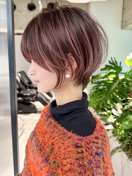 シオン(shion) ショートくびれヘア顔周りレイヤー韓国ヘア_ba543793