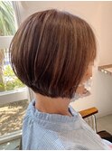 ショートボブ