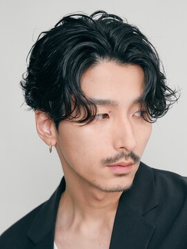 テン 心斎橋(tenn.) 心斎橋フェザーショートフェザーパーマニュアンスパーマ20代緩め