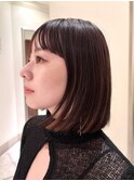 ★伸ばしかけボブ 切りっぱなしボブ ワイドバング 黒髪風カラー