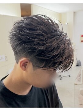 バース バイ ハピネス(BIRTH by happiness) フェザーショート