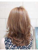 ルクール(Le Coeur)&nbsp;お手入れ楽ちん、ミディアムレイヤーパーマスタイル