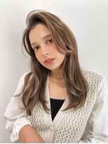 ハウス(HAUS.) 海外風レイヤーカット×ハイライト
