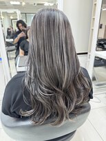 アッシュ 吉祥寺店(Ash)&nbsp;脱白髪染め　ファイバープレックスハイライト　イルミナカラー
