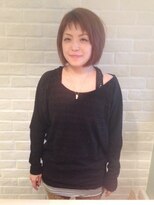 マエル(Mael)&nbsp;ベビーバングで大人なカワイイボブ