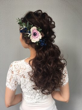 ヘアイズム ブランシュ(hair-ism BLanCHe) ローポニー