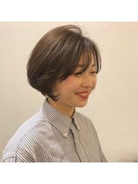 マウロア(MAULOA)&nbsp;"重ため前下がりショート"  ayumi