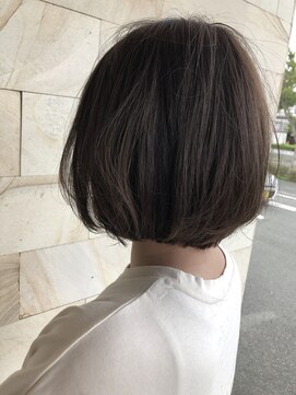 パレンテ(Parente) グレージュボブ