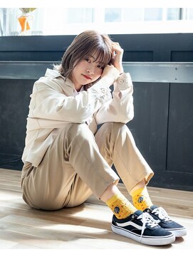 スイート ヘアデザイン(Suite HAIR DESIGN) 《suite》透明感　グレージュ　ベージュ　外ハネ