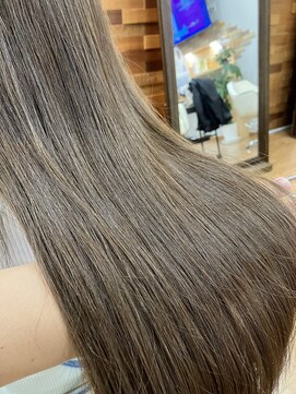 フリー(Free) 大人可愛い２0代３0代40代髪質改善カラー＆トリートメント