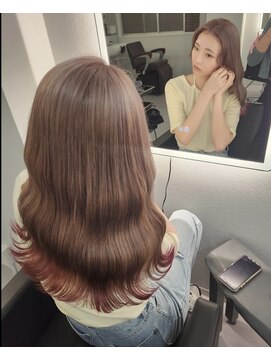 シェイロ(Cielro) ミルクティー×裾ピンクカラー suzu