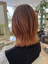 リラックスビューティーサロン グロー(GLOW) シャドールーツオレンジ