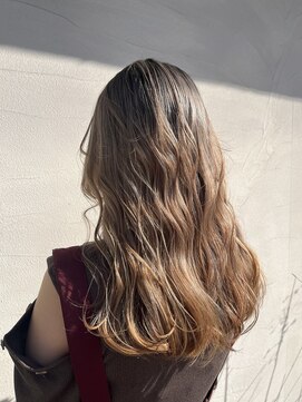 トワ(toi) ロング×ダブルカラー【横浜/横浜駅】