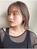 顔周りレイヤーカットグレージュカラーくびれボブベージュカラー