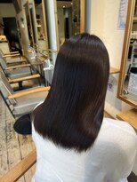 ヨンセンチメートルヒロサカ(4cm HIROSAKA)&nbsp;艶髪