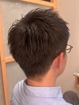 イゾラ(isola)&nbsp;【isola】ハチはりさん/ツーブロなし刈り上げ/メンズショート