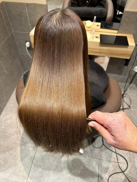 セントラル 三宮店(central) 韓国縮毛矯正ボブルフ艶髪黒髪カタログ小顔に見せるヘアワンレン