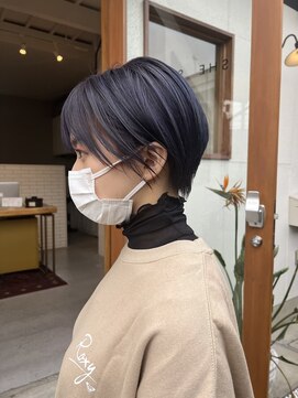 シエサロン(SHE SALON) ショート.ブルーバイオレットカラー..