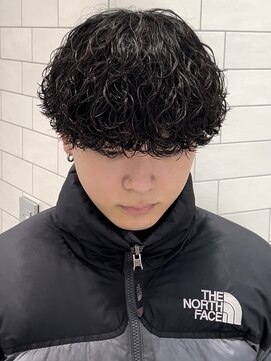 オーシャントーキョー 仙台(OCEAN TOKYO) 黒髪波巻きスパイラル刈り上げマッシュ2ブロックシャドウパーマ