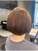 つややかボブ