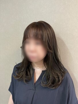 ロッコ 船橋駅(Rocco) レイヤーカット/白髪ぼかしハイライト/ロングレイヤー