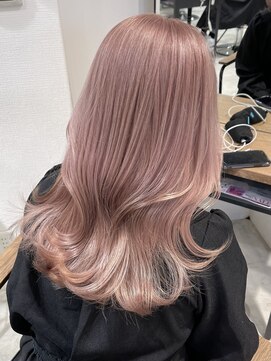 シェノン バイ アランスミシー 表参道(CHAINON by Alan smithee) くびれ巻き　くびれヘア　ピンクブラウン　ホワイトピンク