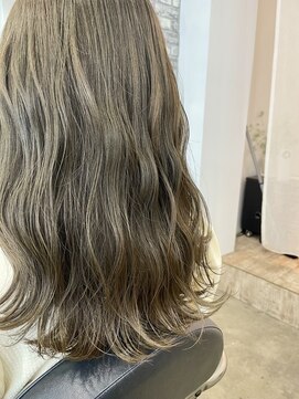 クロト(Clotho) ブリーチなし/オリーブベージュ/ダブルカラーブリーチハイライト