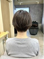 バッカ(BACCA) 首が綺麗に見える丸みショート