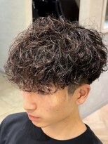 ベル 桑名(BHEL)&nbsp;桑名スペインカールツイストパーマフェードフリンジカット強め