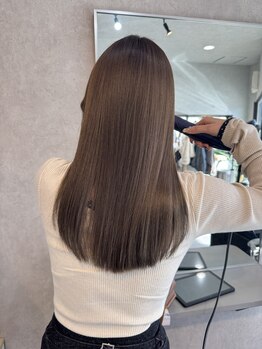 リベラルヘアー(Liberal hair)の写真/【派手すぎないのに可愛い】学校や職場のルールがある方もOK!さりげない透け感カラーでもしっかり垢抜け★