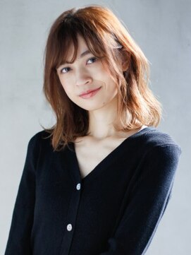 クィーンズガーデンバイケーツーギンザ(QUEEN’S GARDEN by K two GINZA) [K-two銀座]朝のスタイリング簡単！ゆるふわミディアム