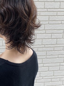 リタ ヘアメイク(Rita hair make) カーリーウルフ