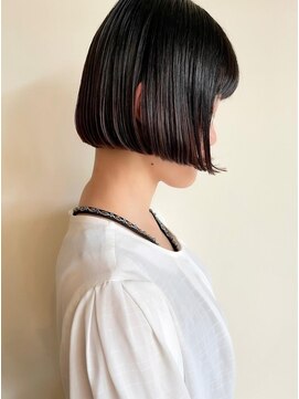 トップヘアーラウンジ 知立(TOP HAIR Lounge) ぱつんと切りっぱなしボブスタイル